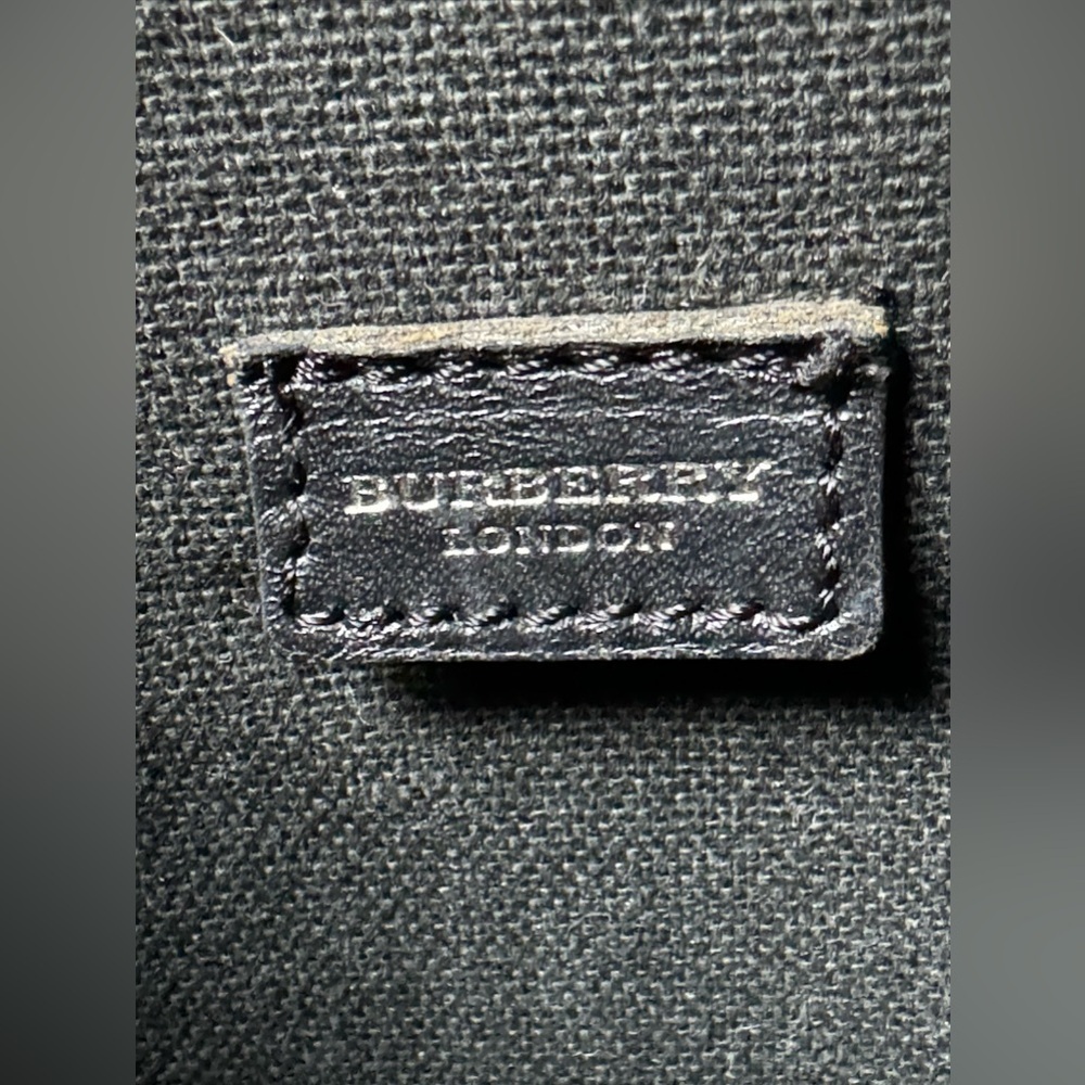 Burberry vintage small tote - Picture 10 of 14